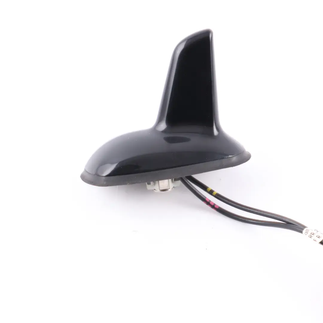 Antenna Da Tetto Mercedes C207 W207 C204 W212 Antenna Top per con numero di parte A2078201075 Antenna Da Tetto Mercedes C207 W207 C204 W212 Antenna Top - SKU A2078201075 - Numero di parte A2078201075