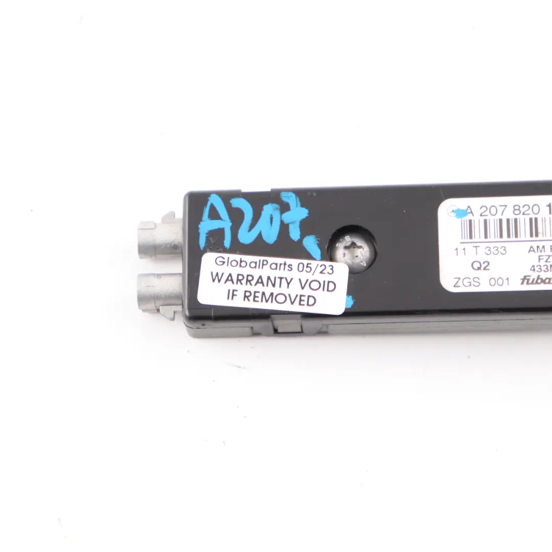  Antenna Amplifier Mercedes W207 A207 Cabrio Aerial Module Right O/S - SKU A2078201589 - Part number A2078201589