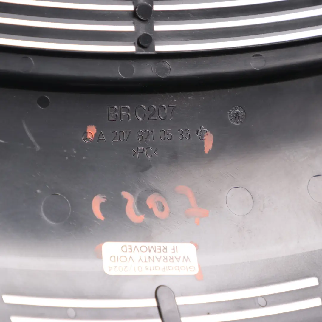 Osłona Obudowa Zaślepka Lusterka do Mercedes C207 o numerze A2078210536 Mercedes C207 Osłona Obudowa Zaślepka Lusterka - SKU A2078210536 - Numer Części A2078210536