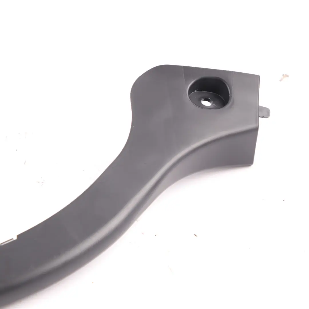 Osłona Zawiasu Klapy Bagażnika Lewa do Mercedes C207 o numerze A2078210589 Mercedes C207 Osłona Zawiasu Klapy Bagażnika Lewa - SKU A2078210589 - Numer Części A2078210589