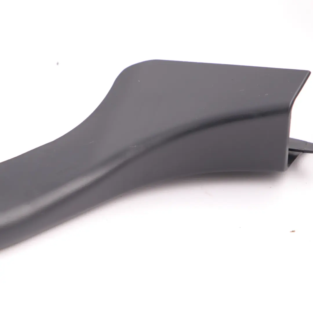  Couverture conduit câble Mercedes C207 Tube droit hayon couvercle botte - SKU A2078210689 - Numéro de pièce A2078210689