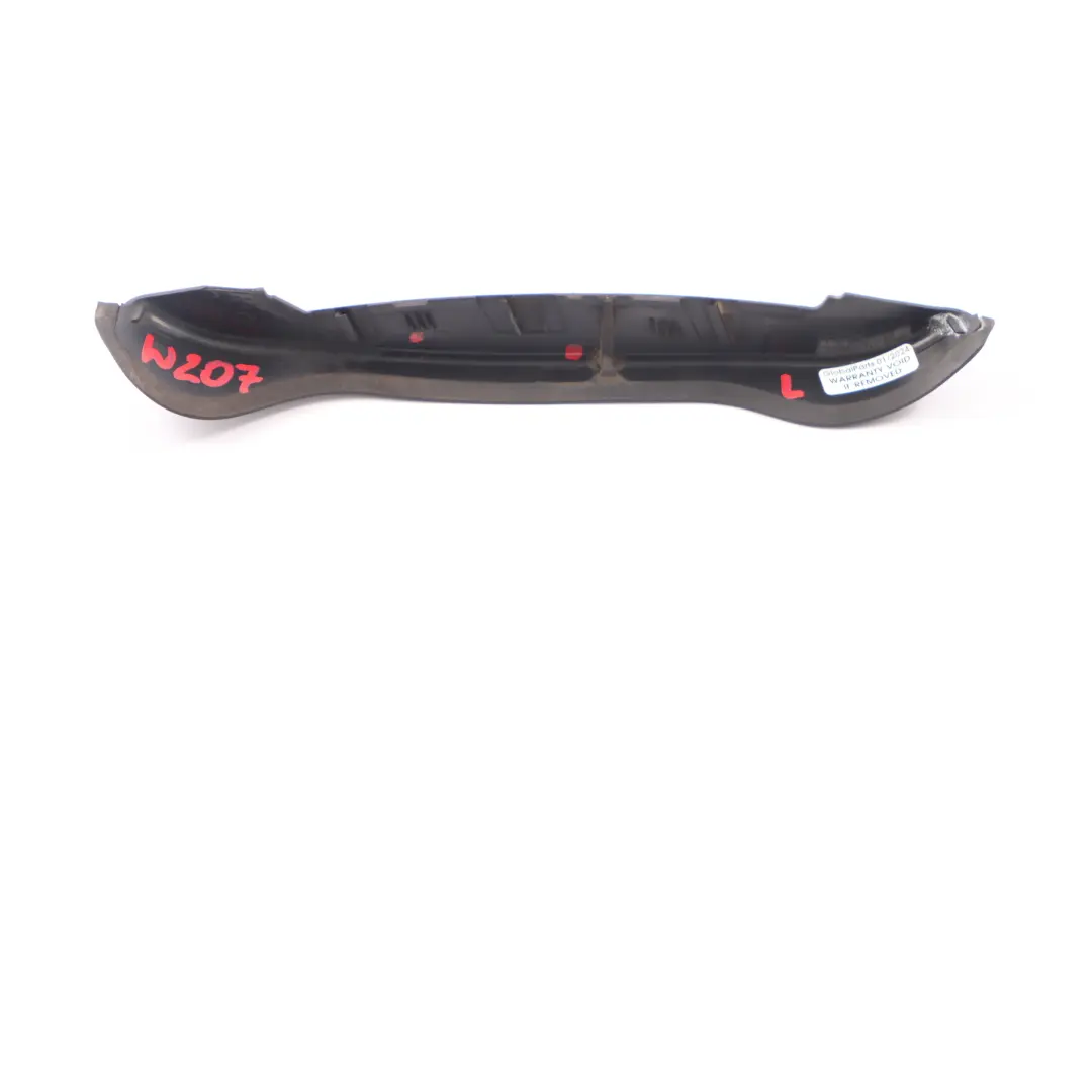 Mercedes W207 Support lampe arrière Garniture feu arrière Cache goutte Gauche - SKU A2078211336 - Numéro de pièce A2078211336