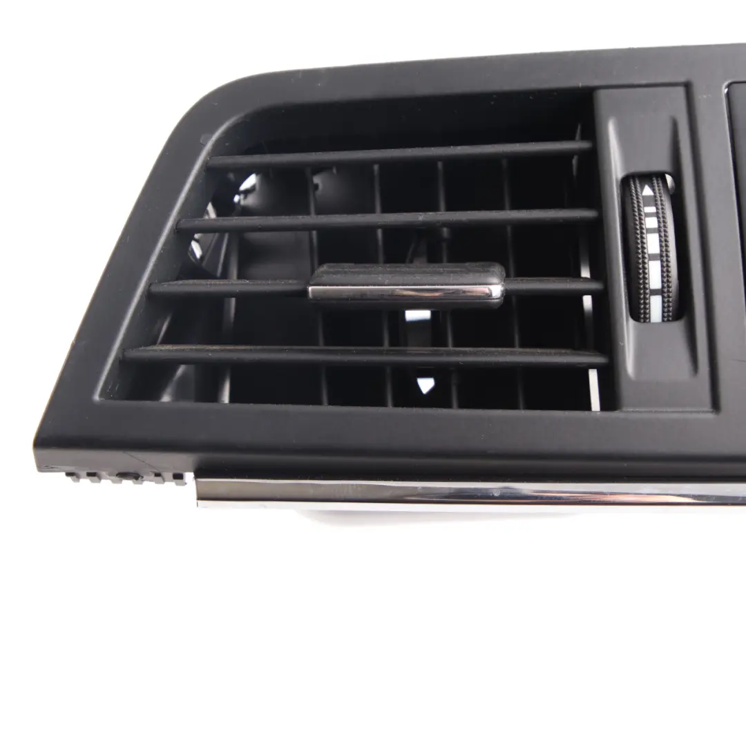 Presa d'aria Mercedes W207 C207 Cruscotto Centro Griglia Pericolo per con numero di parte A2078300054 Presa d'aria Mercedes W207 C207 Cruscotto Centro Griglia Pericolo - SKU A2078300054 - Numero di parte A2078300054