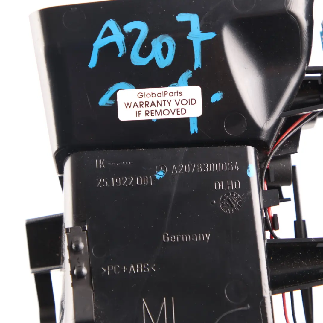 Aireador Mercedes W207 C207 Salpicadero Centro Parrilla Peligro para con número de pieza A2078300054 Aireador Mercedes W207 C207 Salpicadero Centro Parrilla Peligro - SKU A2078300054 - Número de pieza A2078300054