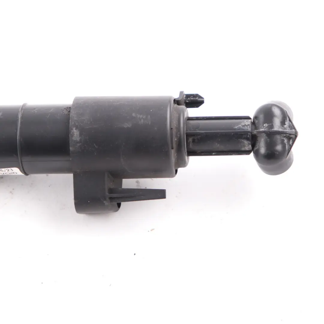 Ugello Lavafari Cilindro Spruzzatore Fari Destro 4872039 per BMW E92 E93 LCI con numero di parte A2078600247 BMW E92 E93 LCI Ugello Lavafari Cilindro Spruzzatore Fari Destro 4872039 - SKU A2078600247 - Numero di parte A2078600247