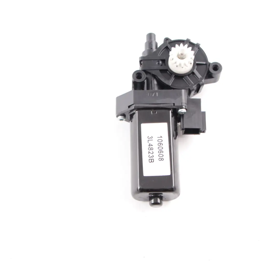 Seat Belt Feeder Mercedes W207 A207 C207 Motor Adjuster Right O/S - SKU A2078600282-2 - Part number A2078600282