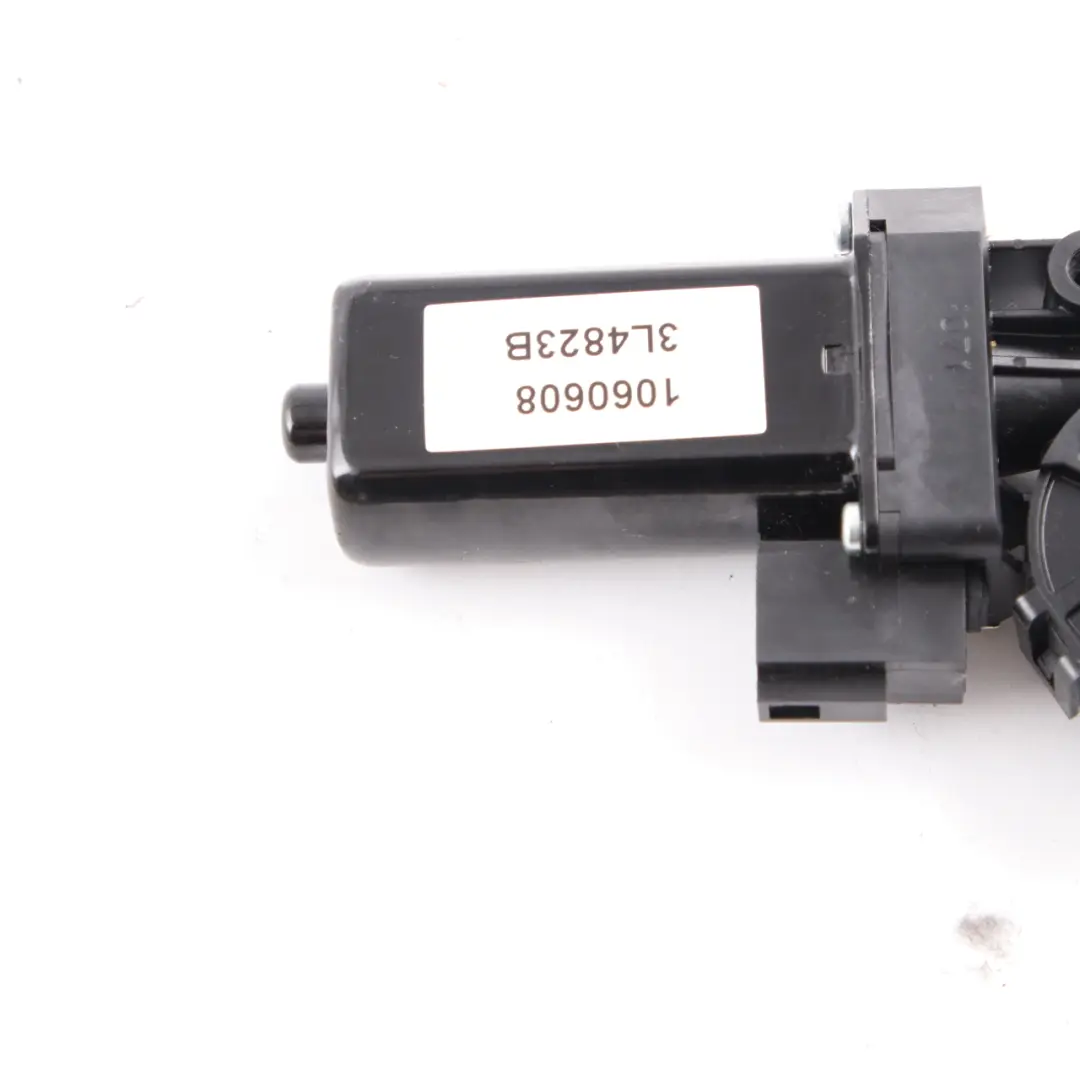 Mercedes W207 A207 C207 Ceinture sécurité Motor Adjuster Droit - SKU A2078600282-2 - Numéro de pièce A2078600282