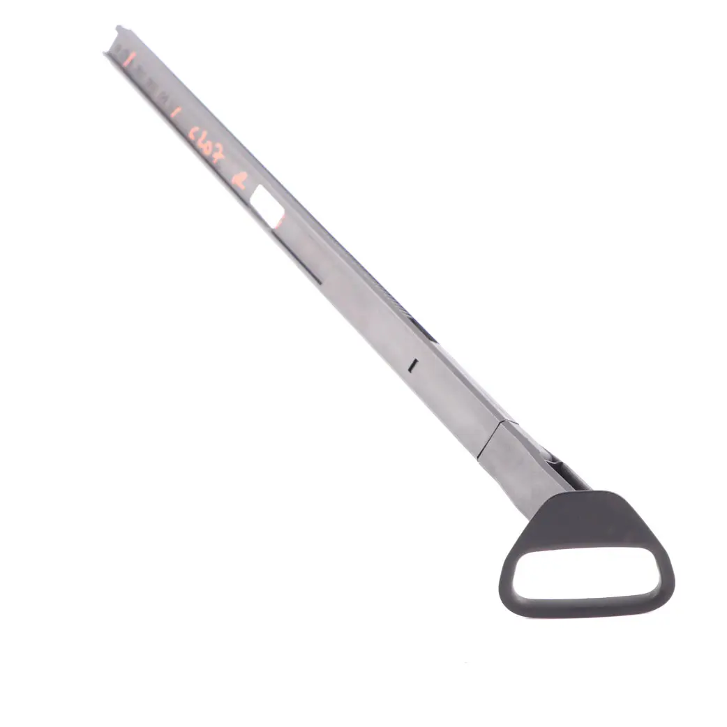 Tige d'Alimentation Ceinture Sécurité Avant Droite Arm pour Mercedes C207 à propos du numéro de pièce A2078600457 Mercedes C207 Tige d'Alimentation Ceinture Sécurité Avant Droite Arm - SKU A2078600457 - Numéro de pièce A2078600457