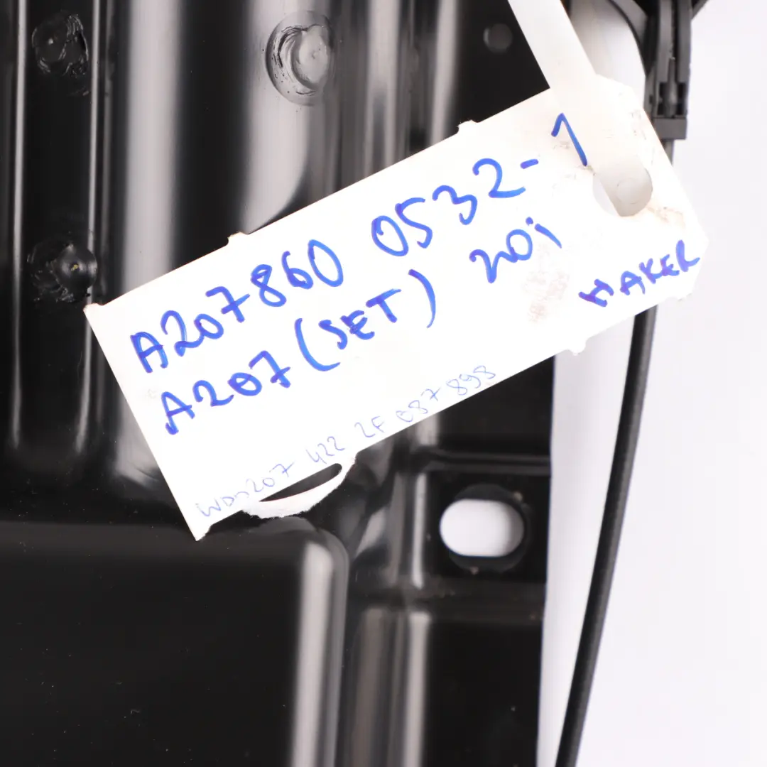 Headrest Mercedes W207 Cabrio A207 Head Rest Roll Over Bar Assembly to Rear with Part number A2078600532 Rear Headrest Mercedes W207 Cabrio A207 Head Rest Roll Over Bar Assembly - SKU A2078600532-1 - Part number A2078600532