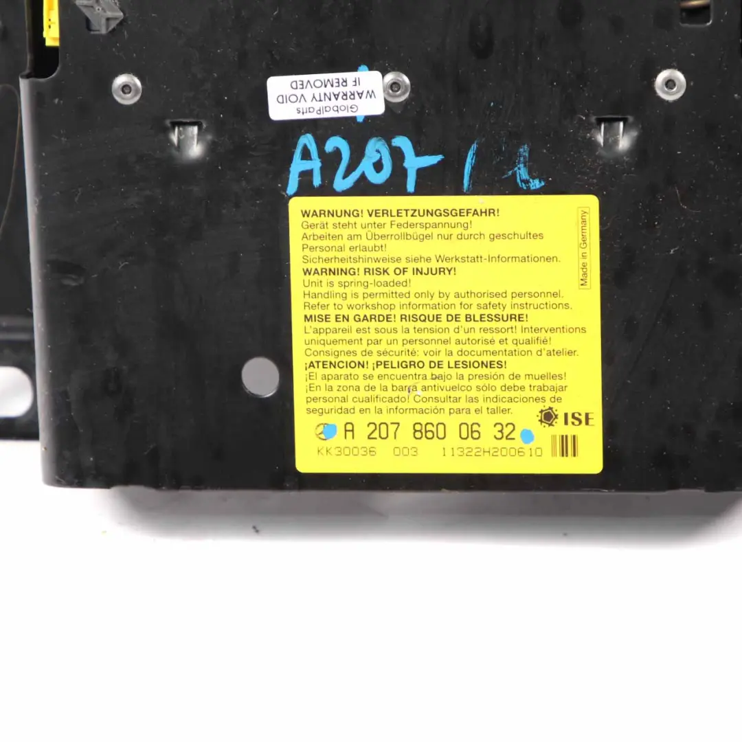 Headrest Mercedes W207 Cabrio A207 Head Rest Roll Over Bar Assembly to Rear with Part number A2078600532 Rear Headrest Mercedes W207 Cabrio A207 Head Rest Roll Over Bar Assembly - SKU A2078600532 - Part number A2078600532