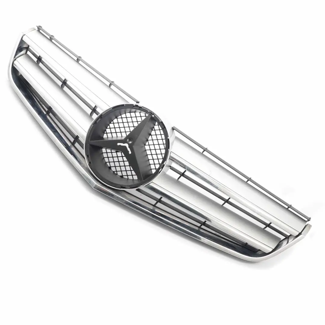 Mercedes W207 Grille Avant Capot Radiateur Capot Panneau Chromé A2078880460 - SKU A2078803183 - Numéro de pièce A2078803183