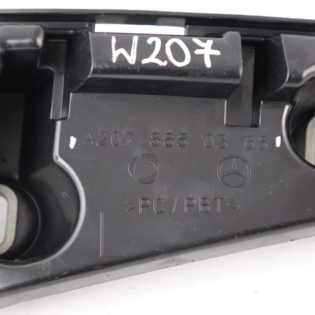 Mercedes W204 Staffa Paraurti Posteriore Sinistra Supporto Trim A2048800503 - SKU A2078850365 - Numero di parte A2078850365
