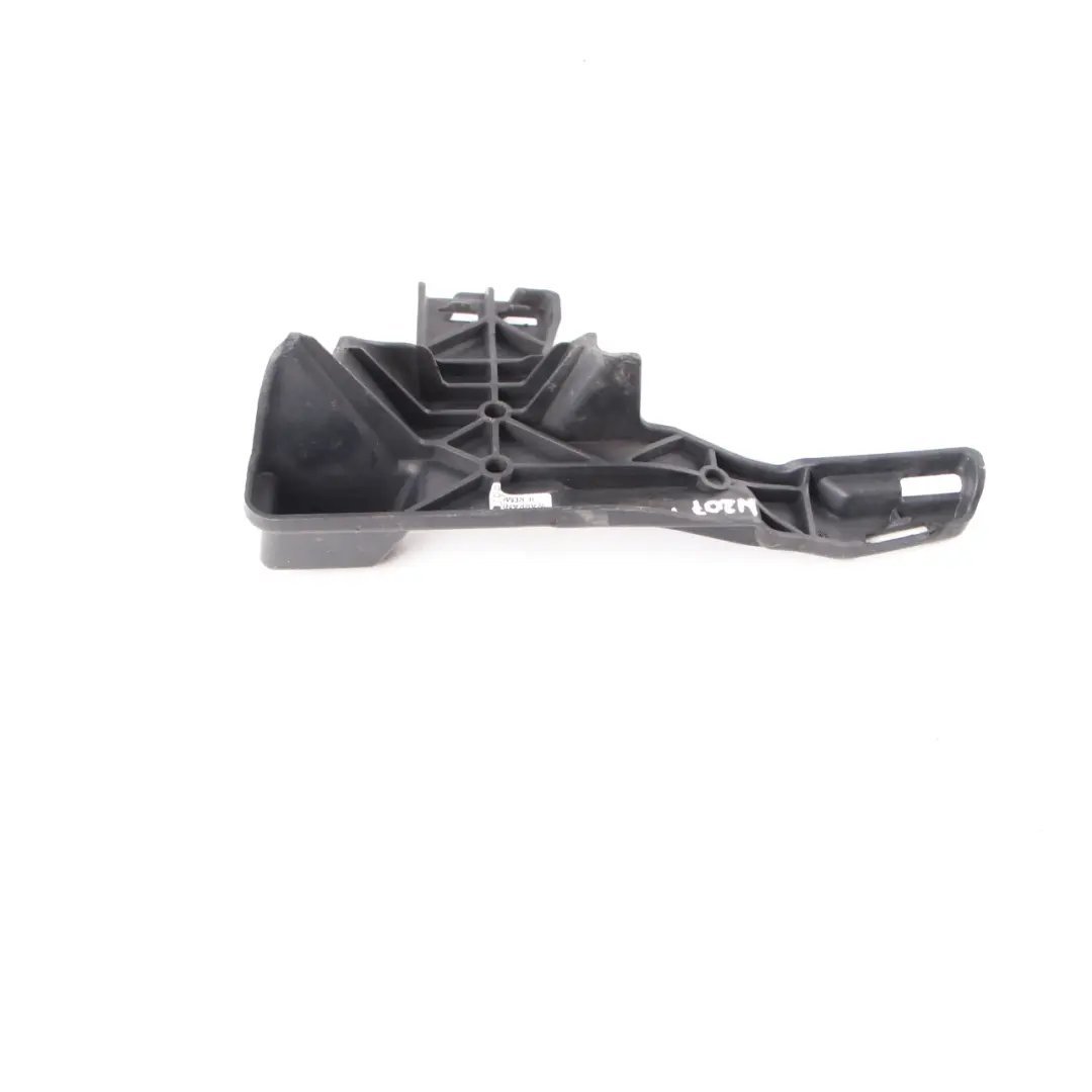Mercedes W207 C207 A207 Staffa paraurti anteriore destra - SKU A2078850816 - Numero di parte A2078850816