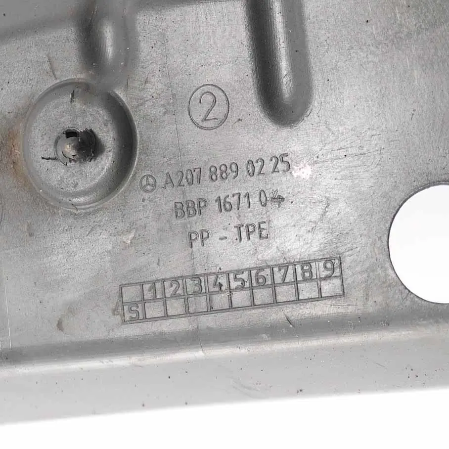 W207 Guardabarros Ala Panel Junta Delantero Derecha para Mercedes con número de pieza A2078890225 Mercedes W207 Guardabarros Ala Panel Junta Delantero Derecha - SKU A2078890225 - Número de pieza A2078890225