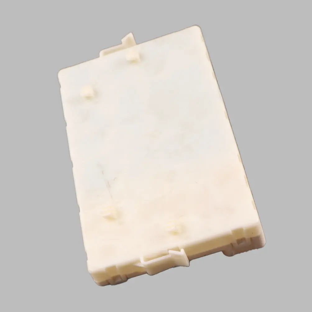 Door Module Rear Right O/S Control Unit ECU to Mercedes C207 with Part number A2079000600 Mercedes C207 Door Module Rear Right O/S Control Unit ECU - SKU A2079000600 - Part number A2079000600