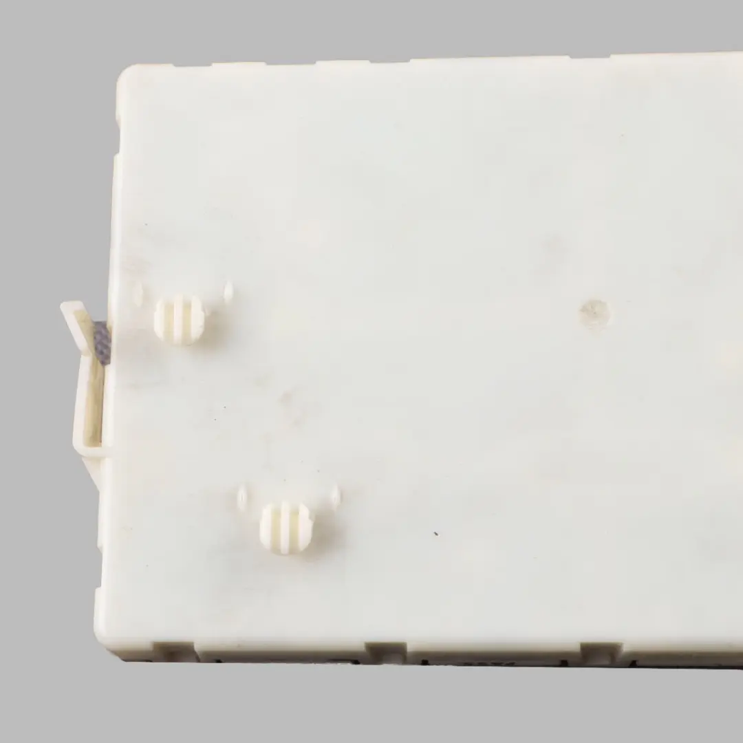 Module de porte arrière gauche Unité de contrôle ECU pour Mercedes C207 à propos du numéro de pièce A2079003700 Mercedes C207 Module de porte arrière gauche Unité de contrôle ECU - SKU A2079003700 - Numéro de pièce A2079003700