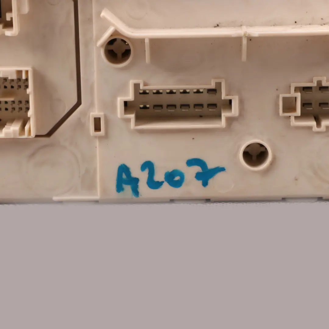 W207 A207 Convertible Roof Module Folding Top Control Unit to Mercedes with Part number A2079004200 Mercedes W207 A207 Convertible Roof Module Folding Top Control Unit - SKU A2079004200 - Part number A2079004200