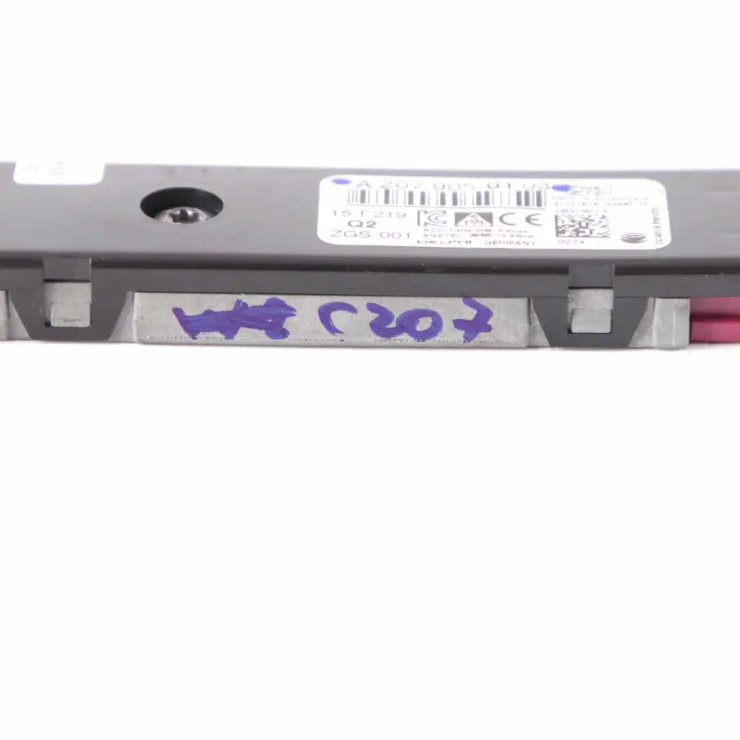 Aerial Antenna Amplifier Mercedes W207 C207 Coupe Control Unit to with Part number A2079050103 Aerial Antenna Amplifier Mercedes W207 C207 Coupe Control Unit - SKU A2079050103 - Part number A2079050103