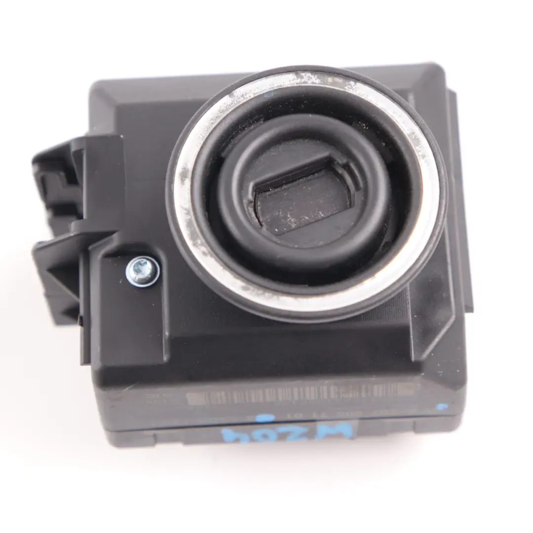 Key Reader Ignition Lock Remote Control Unit Module to Mercedes W204 with Part number A2079057101 Mercedes W204 Key Reader Ignition Lock Remote Control Unit Module - SKU A2079057101 - Part number A2079057101