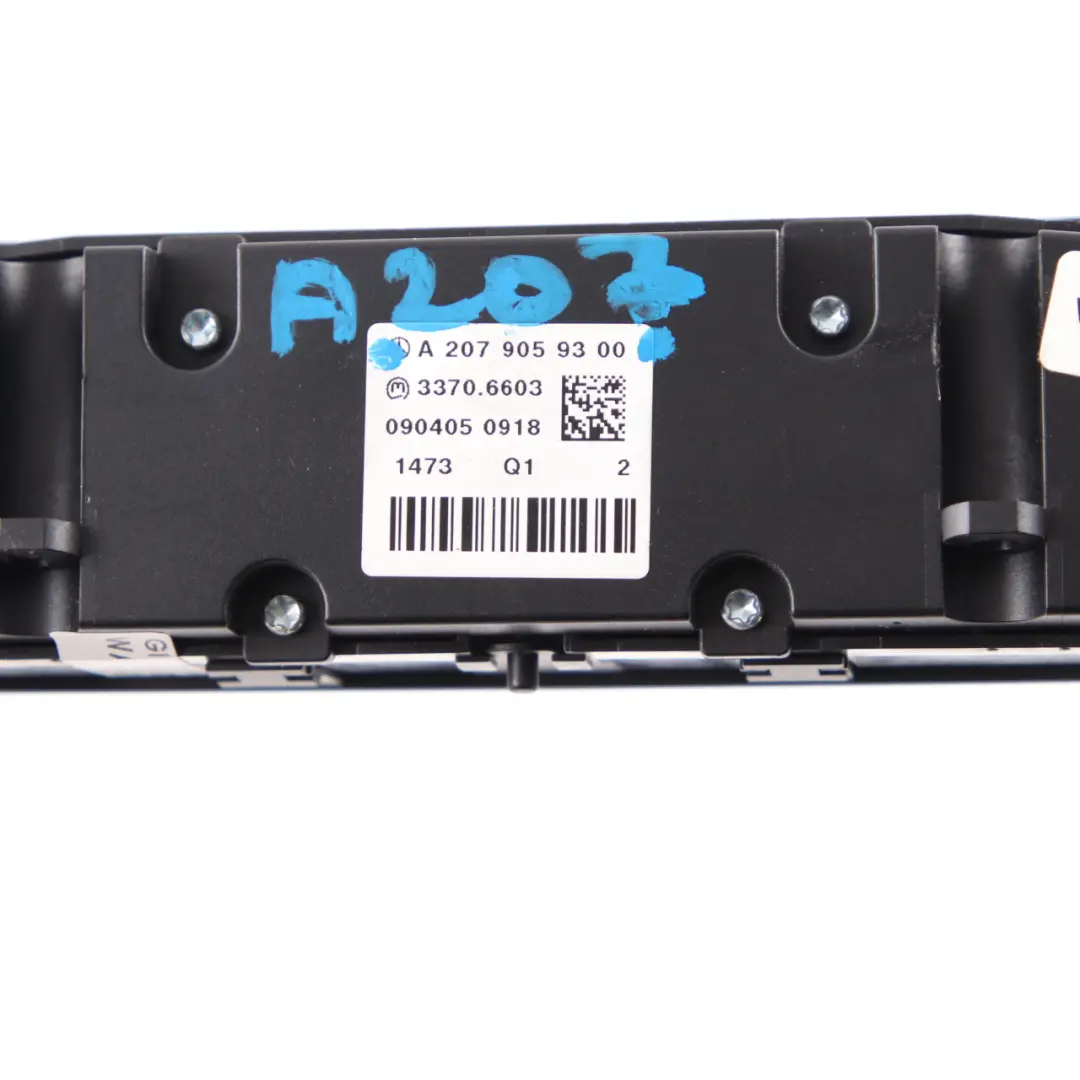 W207 A207 Panel interruptores Consola Salpicadero PDC calefactada para Mercedes con número de pieza A2079059300 Mercedes W207 A207 Panel interruptores Consola Salpicadero PDC calefactada - SKU A2079059300 - Número de pieza A2079059300
