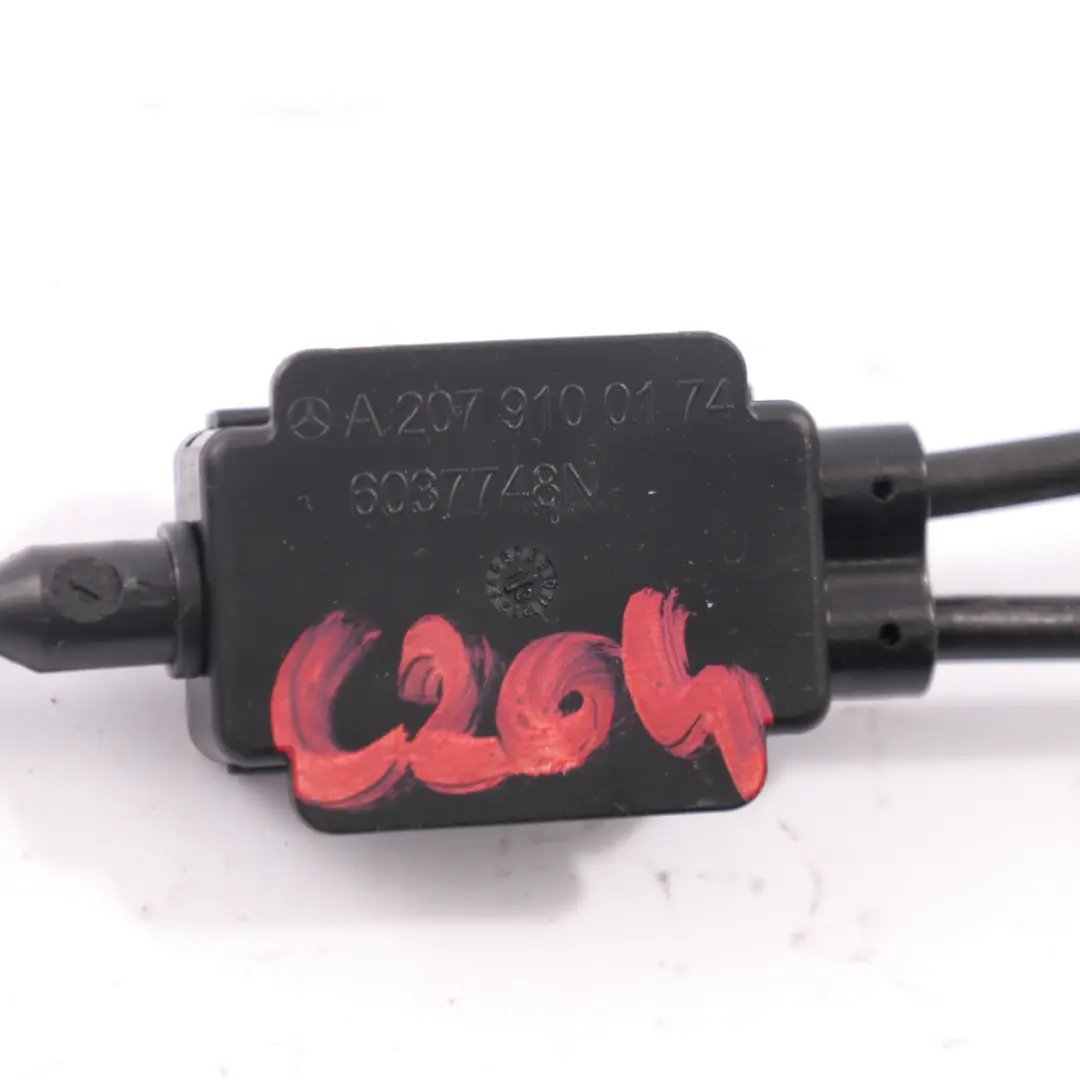 Entriegelungs griff Mercedes W204 W207 Coupe Bowden zug verkleidung für mit Teilenummer A2079100174 Entriegelungs griff Mercedes W204 W207 Coupe Bowden zug verkleidung - SKU A2079100174 - Teilenummer A2079100174