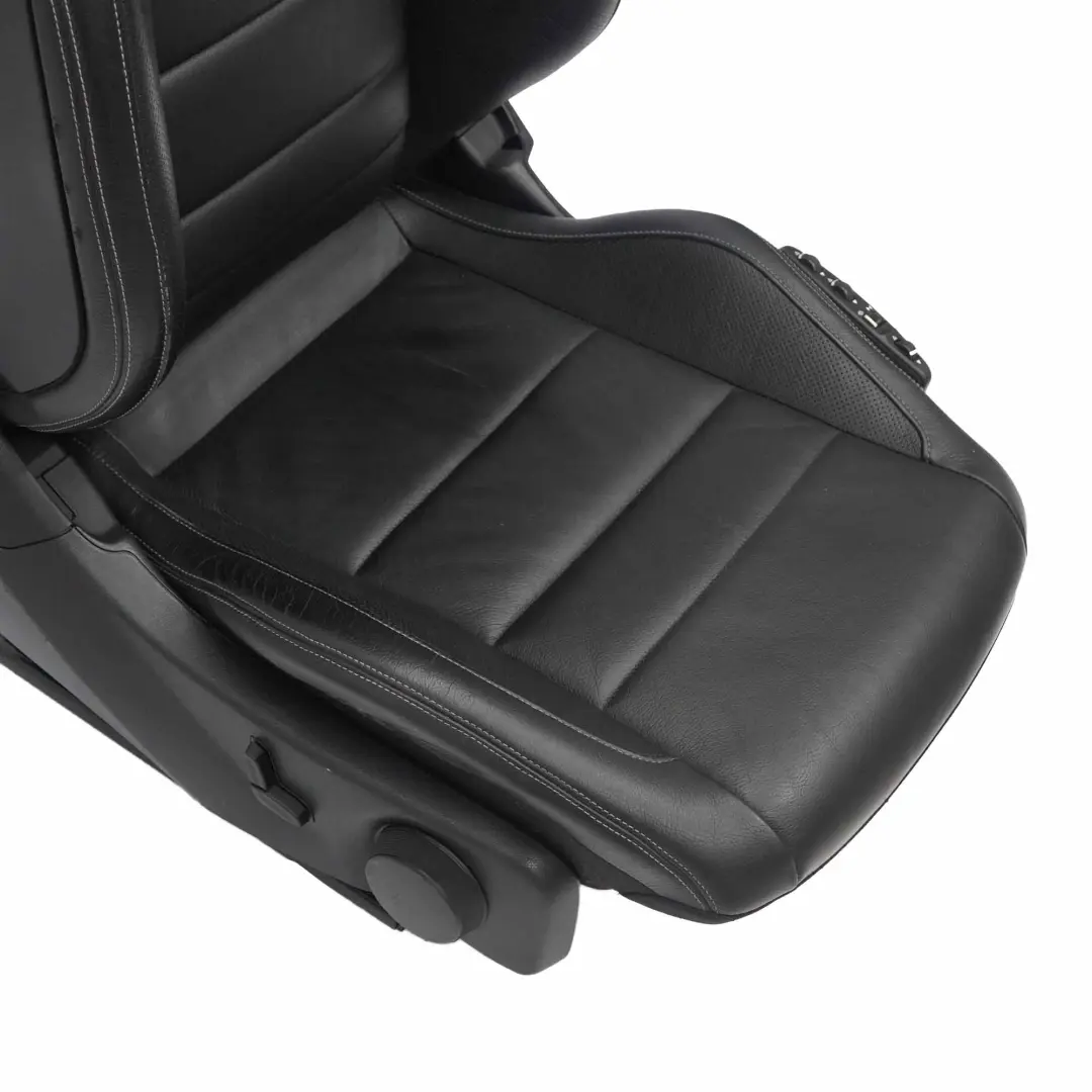 Asiento Delantero Mercedes C204 C207 Cuero Negro Calefactable Eléctrico Derecho para con número de pieza A2079101005 Asiento Delantero Mercedes C204 C207 Cuero Negro Calefactable Eléctrico Derecho - SKU A2079101005-1 - Número de pieza A2079101005