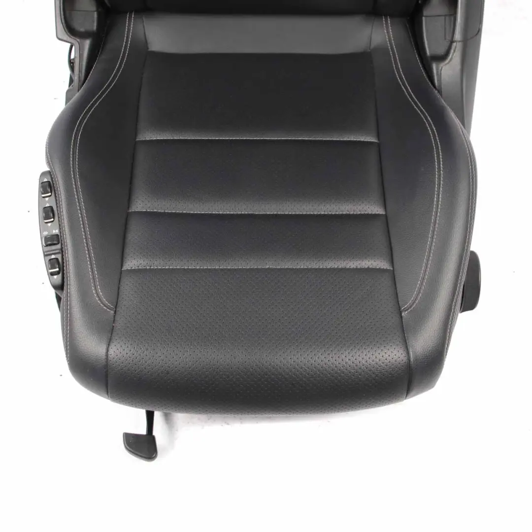  Siège Avant Mercedes W207 A207 Coupé Gauche Chauffant Cuir Noir Multicontour - SKU A2079101547 - Numéro de pièce A2079101547