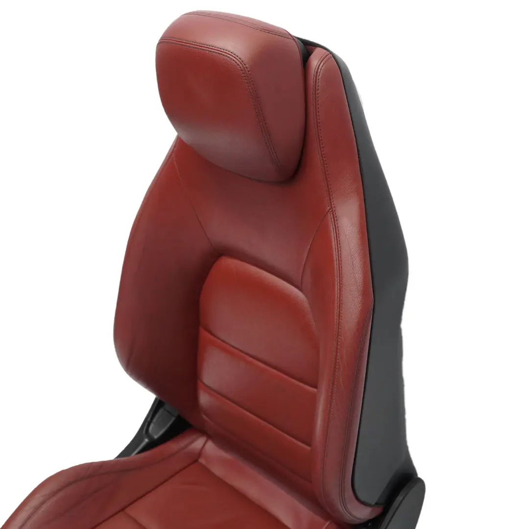 Fotel Prawy Przód Skóra Czerwona Rendezvous do Mercedes C204 C207 Coupe o numerze A2079101747 Mercedes C204 C207 Coupe Fotel Prawy Przód Skóra Czerwona Rendezvous - SKU A2079101747-12 - Numer Części A2079101747