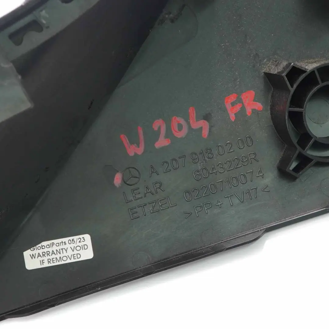 Coprisedile Mercedes W204 W207 Coupé Rivestimento anteriore destro per con numero di parte A2079180200 Coprisedile Mercedes W204 W207 Coupé Rivestimento anteriore destro - SKU A2079180200 - Numero di parte A2079180200