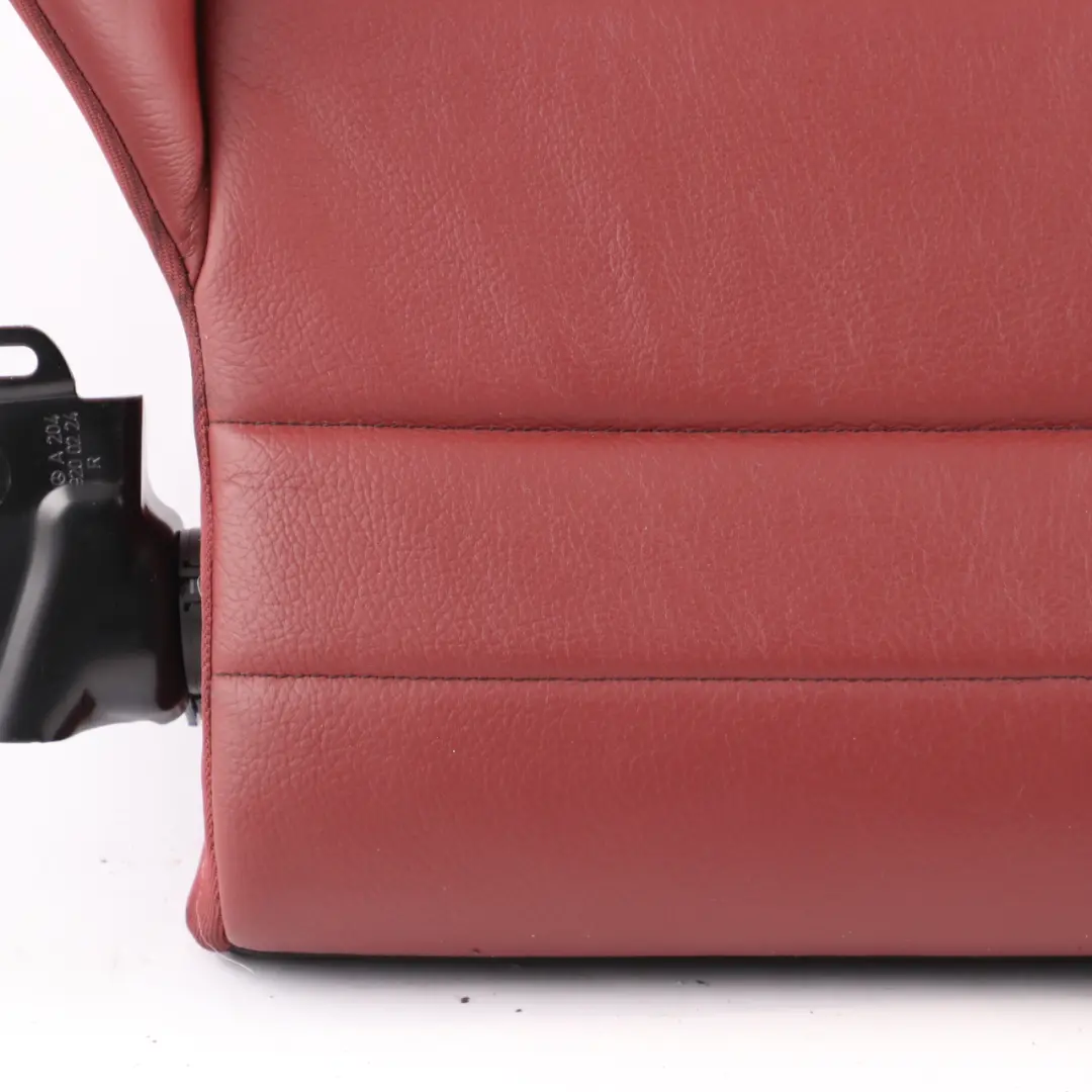 Mercedes C204 C207 Dossier de siège Couvercle arrière droit en cuir rouge - SKU A2079201447-1 - Numéro de pièce A2079201447