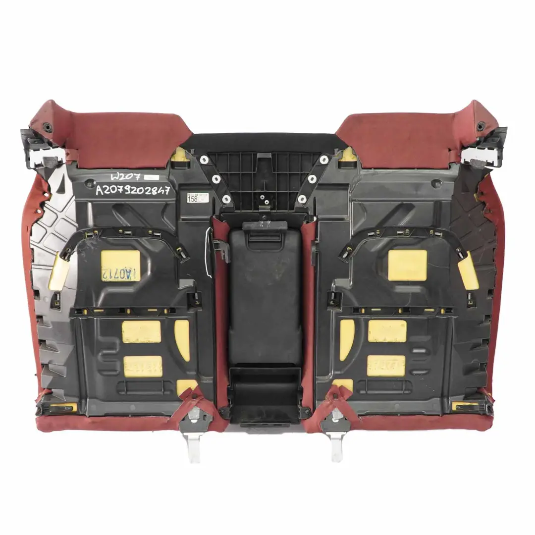 Siège arrière Revêtement dossier en cuir rouge pour Mercedes A207 Cabrio à propos du numéro de pièce A2079202847 Mercedes A207 Cabrio Siège arrière Revêtement dossier en cuir rouge - SKU A2079202847 - Numéro de pièce A2079202847