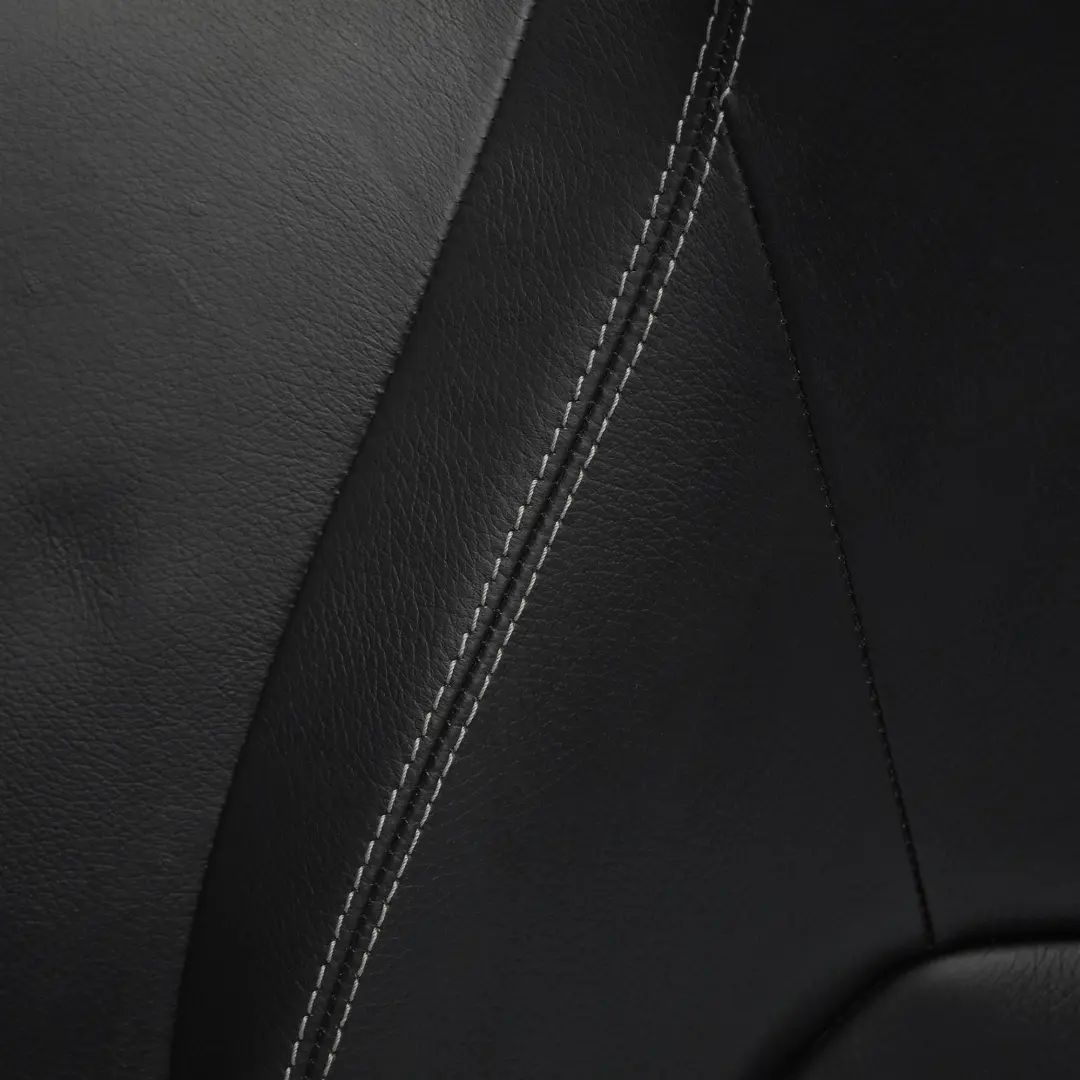  Dossier de siège Mercedes C204 C207 Revêtement arrière gauche cuir noir Nappa - SKU A2079204747 - Numéro de pièce A2079204747