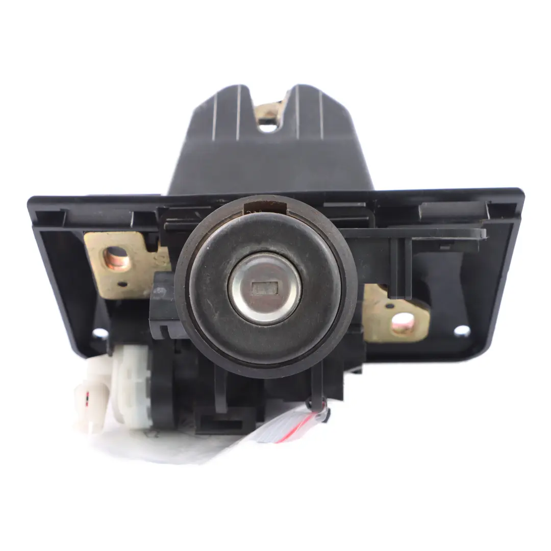 W208 W210 Zamek Pokrywy Klapy Bagażnika do Mercedes W202 o numerze A2087500091 Mercedes W202 W208 W210 Zamek Pokrywy Klapy Bagażnika - SKU a2087500091 - Numer Części A2087500091