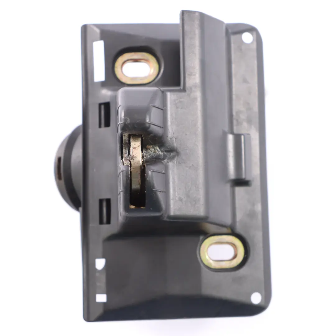 Mercedes W202 W208 W210 Portellone posteriore Coperchio di chiusura - SKU a2087500091 - Numero di parte A2087500091