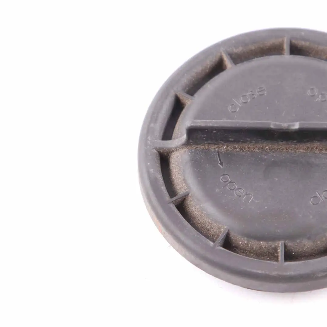 Mercedes ML W164 W176 W204 Tapa guardapolvo de bombilla 14735400 147354-00 - SKU A2088200249-1 - Número de pieza A2088200249