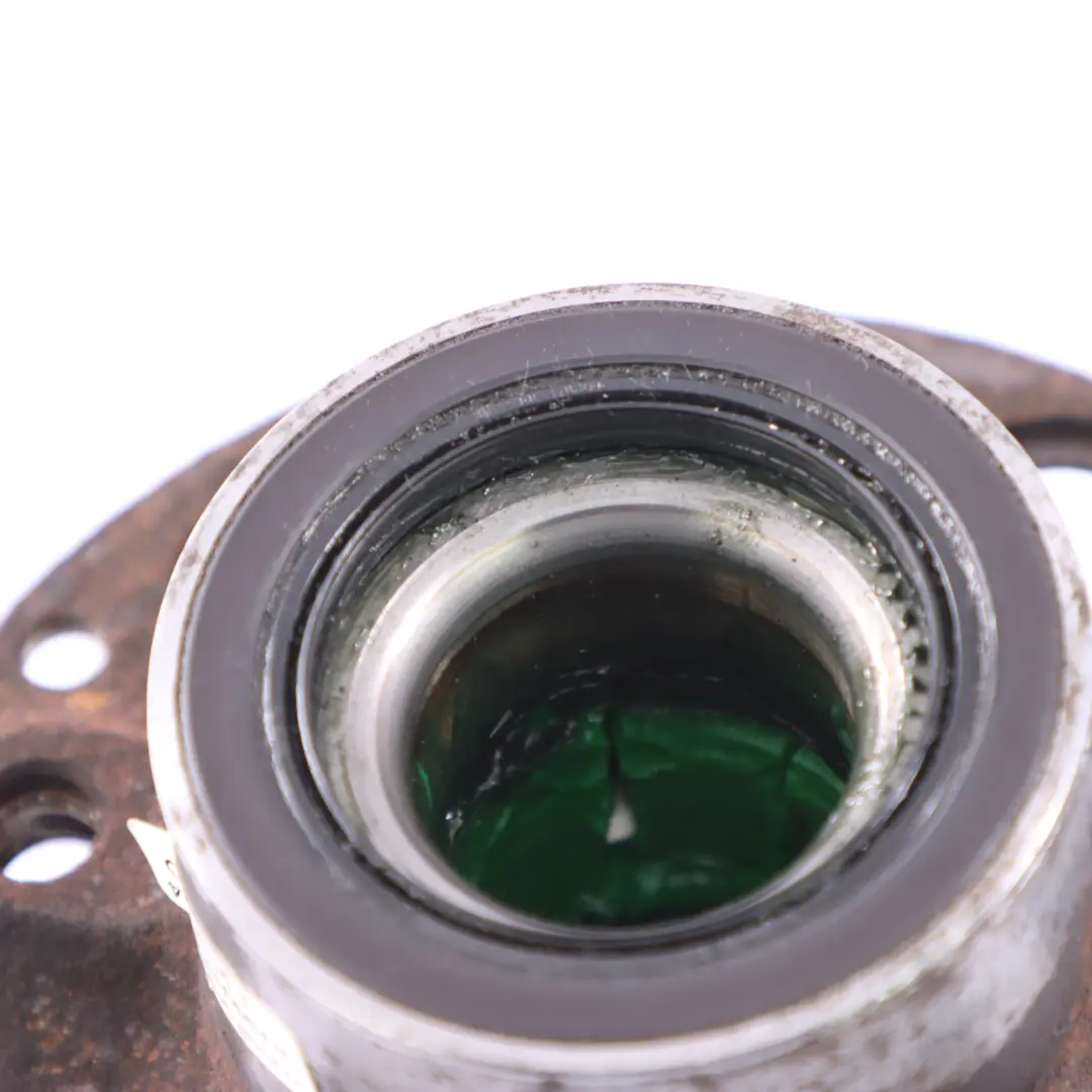 Buje Rueda Mercedes W203 C209 Cojinete Delantero Izquierdo Derecho para con número de pieza A2093300325 Buje Rueda Mercedes W203 C209 Cojinete Delantero Izquierdo Derecho - SKU A2093300325 - Número de pieza A2093300325