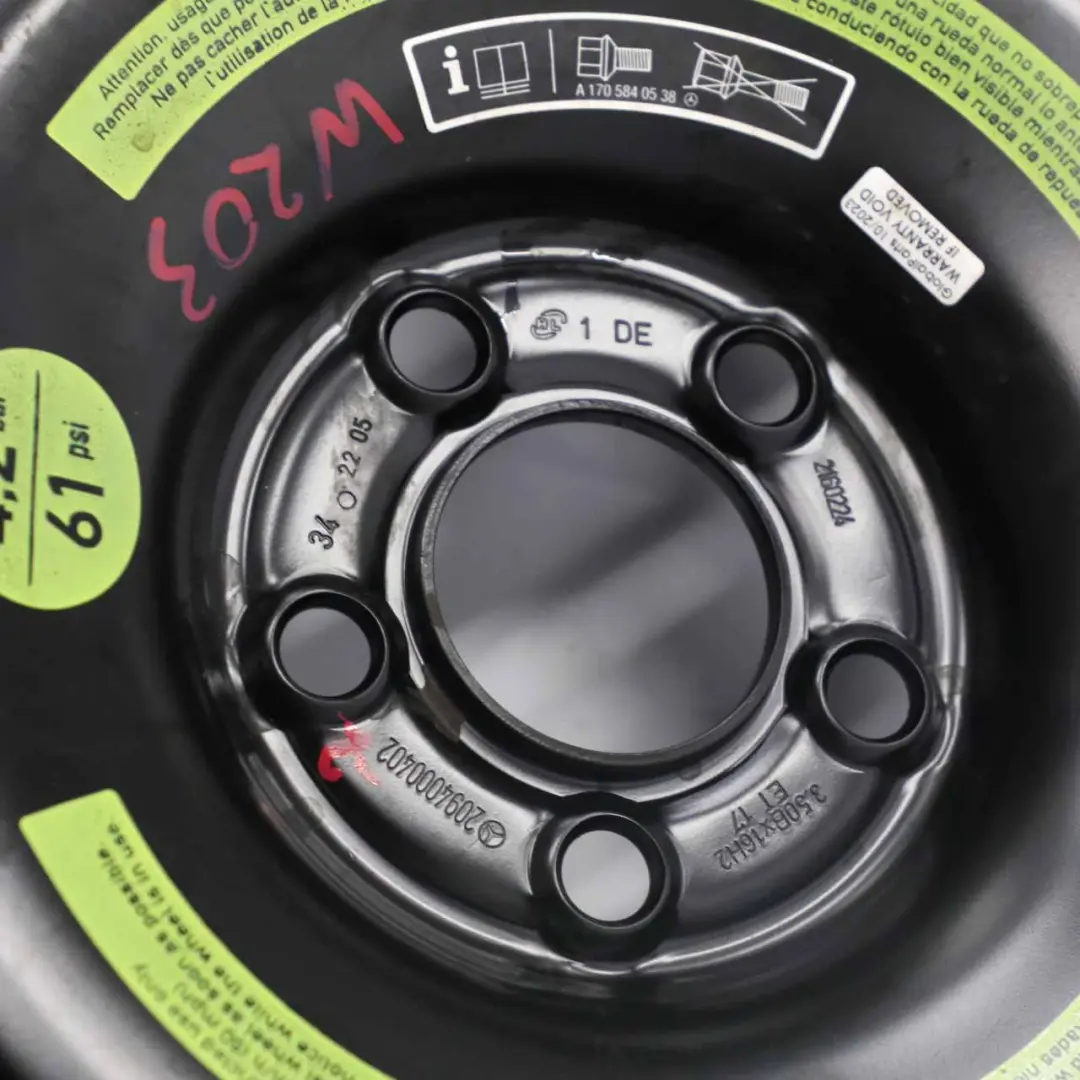 Ruota scorta Mercedes W203 C209 Ruota Acciaio R16 Pneumatico 125/90 A2094000402 per con numero di parte A1694000802 Ruota scorta Mercedes W203 C209 Ruota Acciaio R16 Pneumatico 125/90 A2094000402 - SKU A2094000402-2 - Numero di parte A1694000802