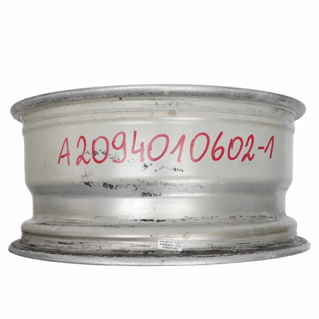 Plata llanta de aleación trasera 17 "ET:30 7,5J para Mercedes CLK W209 con número de pieza A2094010602 Mercedes CLK W209 Plata llanta de aleación trasera 17 "ET:30 7,5J - SKU A2094010602-1 - Número de pieza A2094010602