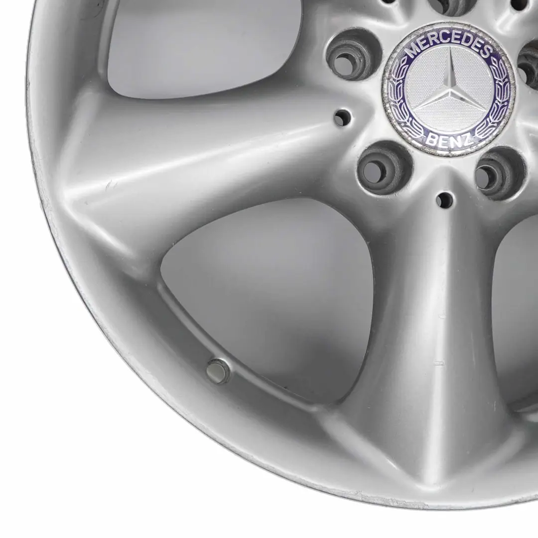 Plata llanta de aleación trasera 17 "ET:30 7,5J para Mercedes CLK W209 con número de pieza A2094010602 Mercedes CLK W209 Plata llanta de aleación trasera 17 "ET:30 7,5J - SKU A2094010602-1 - Número de pieza A2094010602
