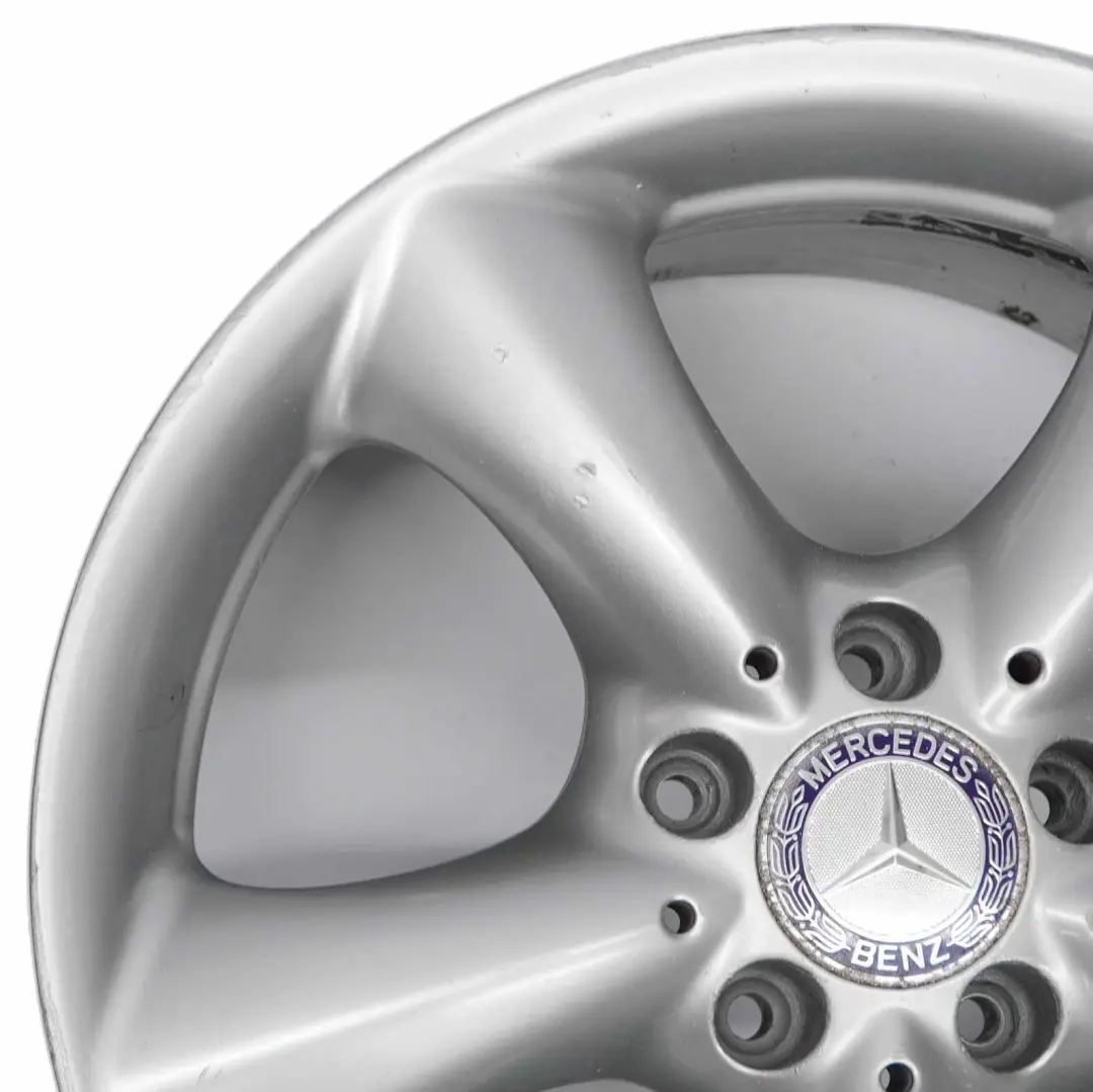Plata llanta de aleación trasera 17 "ET:30 7,5J para Mercedes CLK W209 con número de pieza A2094010602 Mercedes CLK W209 Plata llanta de aleación trasera 17 "ET:30 7,5J - SKU A2094010602-1 - Número de pieza A2094010602