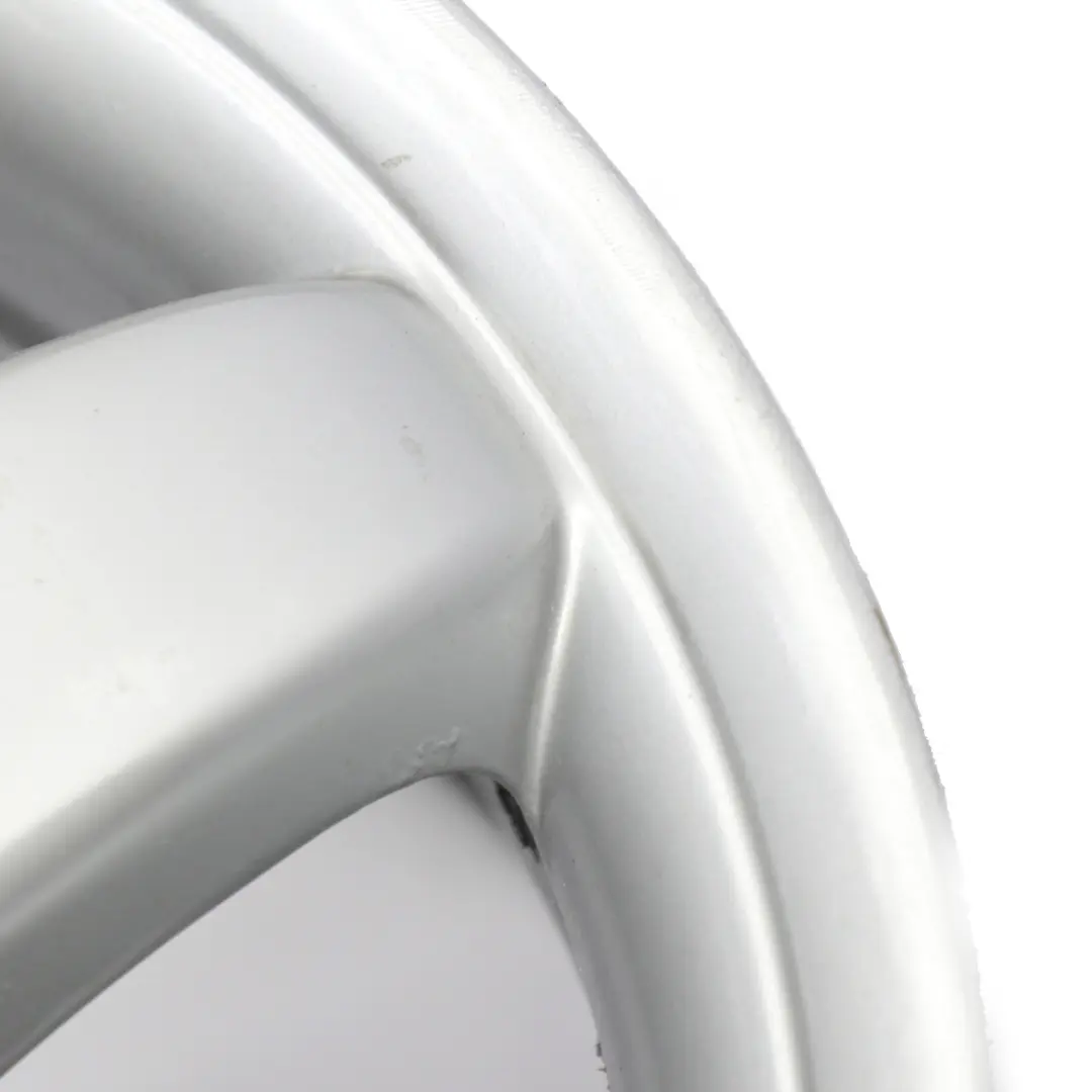 Cerchio anteriore lega argento 18" 7.5J ET:37 per Mercedes CLK W209 C209 con numero di parte A2094011602 Mercedes CLK W209 C209 Cerchio anteriore lega argento 18" 7.5J ET:37 - SKU A2094011602-1 - Numero di parte A2094011602