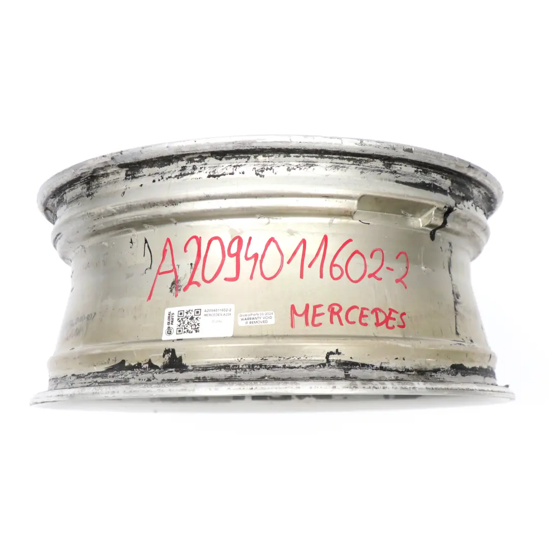 Leichtmetallfelge Vorne Silber 18" 7.5J ET:37 für Mercedes CLK W209 C209 mit Teilenummer A2094011602 Mercedes CLK W209 C209 Leichtmetallfelge Vorne Silber 18" 7.5J ET:37 - SKU A2094011602-2 - Teilenummer A2094011602