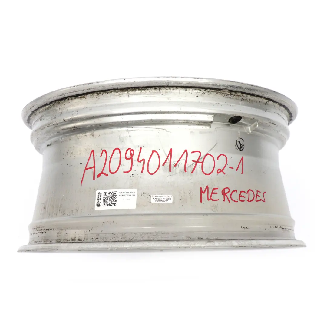 Cerchio in lega argento posteriore 18" 8.5J ET:30 per Mercedes W209 C209 con numero di parte A2094011702 Mercedes W209 C209 Cerchio in lega argento posteriore 18" 8.5J ET:30 - SKU A2094011702-1 - Numero di parte A2094011702