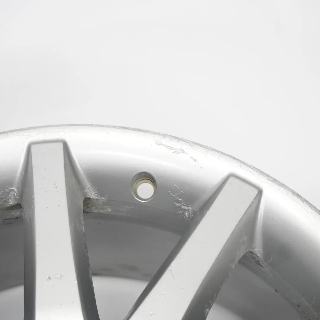 llanta trasera aleación plata 17 "8.5J ET:30 para Mercedes CLK W209 C209 con número de pieza A2094014502 Mercedes CLK W209 C209 llanta trasera aleación plata 17 "8.5J ET:30 - SKU A2094014502-1 - Número de pieza A2094014502