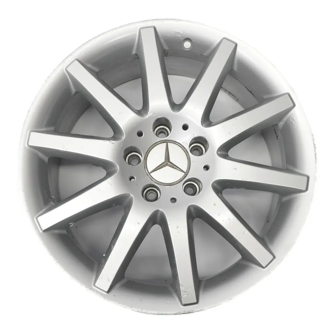 Cerchio lega argento posteriore 17" 8.5J ET:30 per Mercedes W209 C209 con numero di parte A2094014502 Mercedes W209 C209 Cerchio lega argento posteriore 17" 8.5J ET:30 - SKU A2094014502-2 - Numero di parte A2094014502