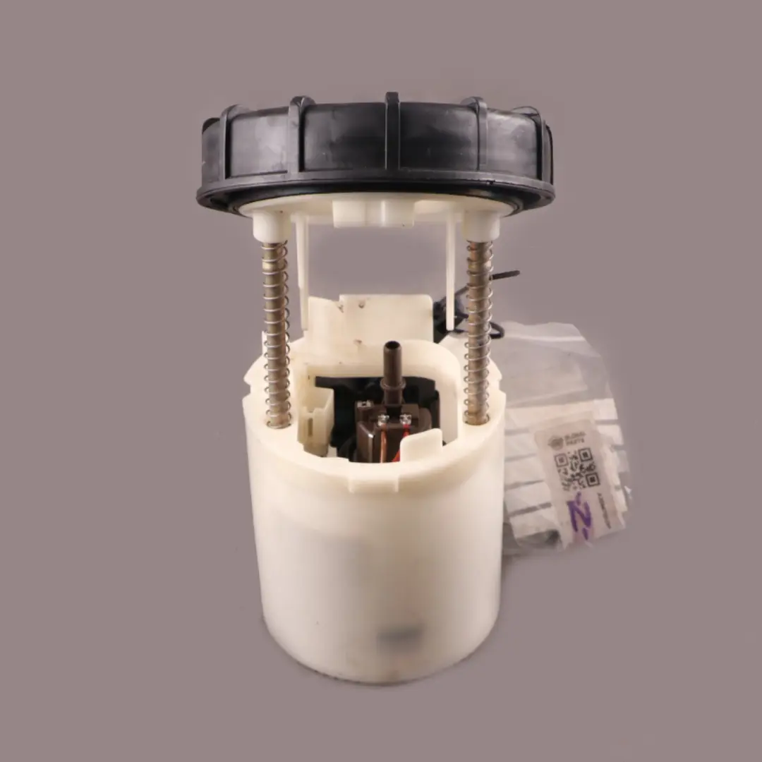 Pump Mercedes W203 C209 M272 Delivery Sensor Sender Unit to Fuel with Part number A2094700294 Fuel Pump Mercedes W203 C209 M272 Delivery Sensor Sender Unit - SKU A2094700294 - Part number A2094700294