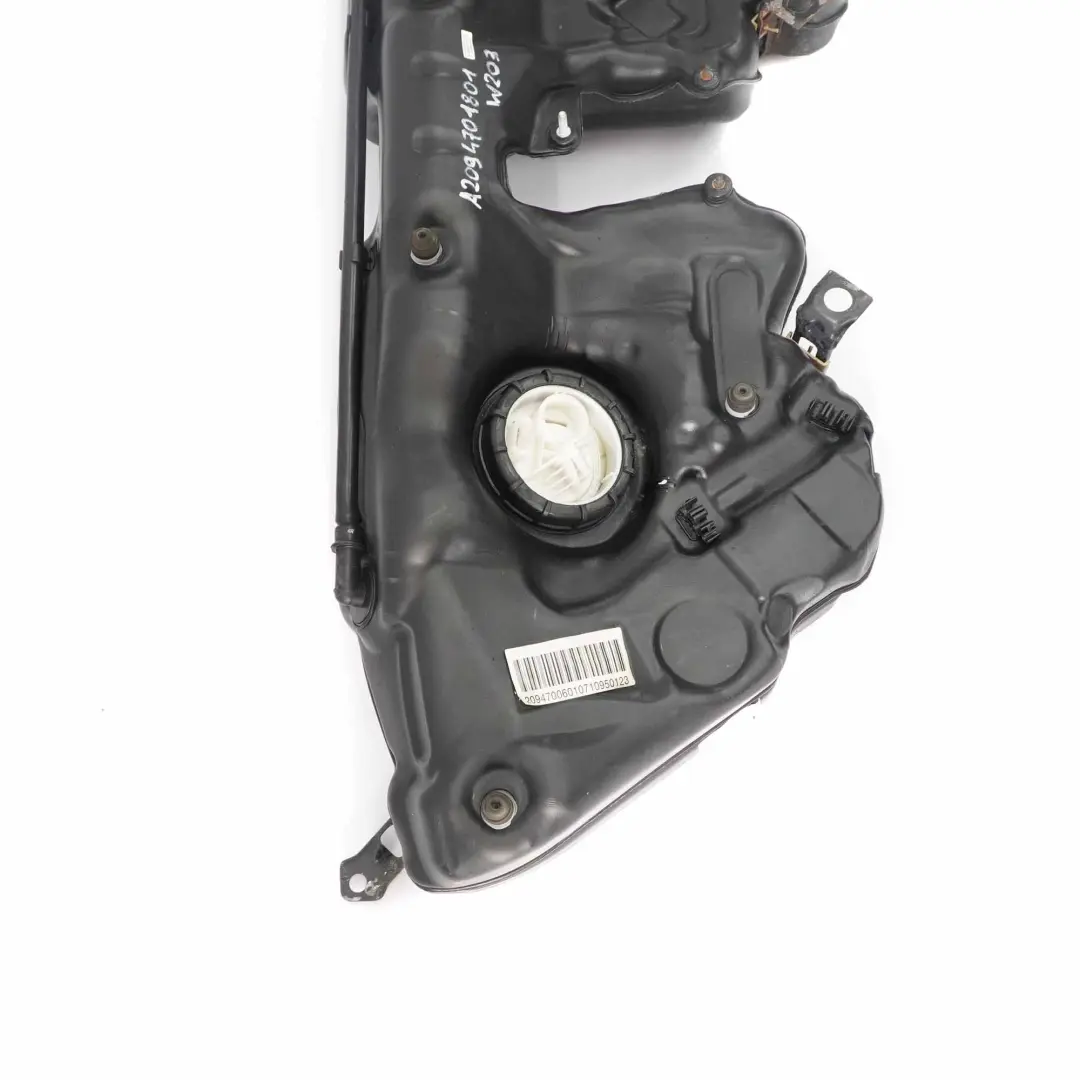 Kompletter Kraftstofftank Benzin 62L für Mercedes W203 C209 Kompressor mit Teilenummer A2094700601 Mercedes W203 C209 Kompressor Kompletter Kraftstofftank Benzin 62L - SKU A2094700601 - Teilenummer A2094700601