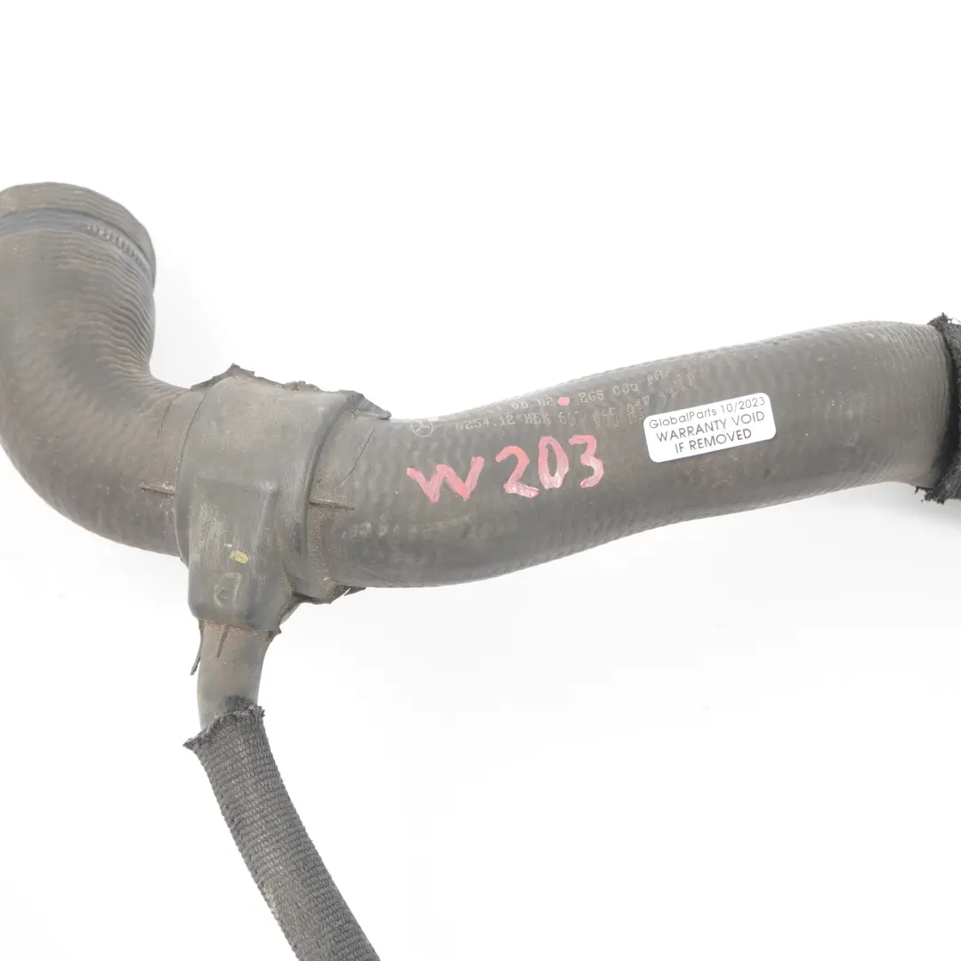 M113 Przewód Wąż Rura Wody Chłodnicy do Mercedes W203 o numerze A2095010682 Mercedes W203 M113 Przewód Wąż Rura Wody Chłodnicy - SKU A2095010682 - Numer Części A2095010682