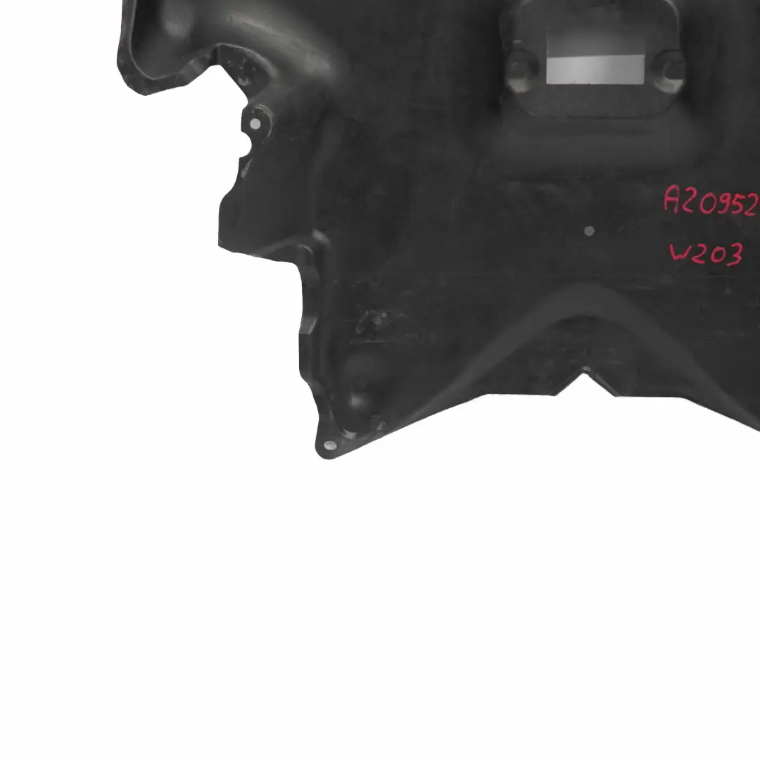 Motorabdeckung Unterbodenverkleidung Benzin für Mercedes W203 C209 mit Teilenummer A2095241730 Mercedes W203 C209 Motorabdeckung Unterbodenverkleidung Benzin - SKU A2095241730 - Teilenummer A2095241730