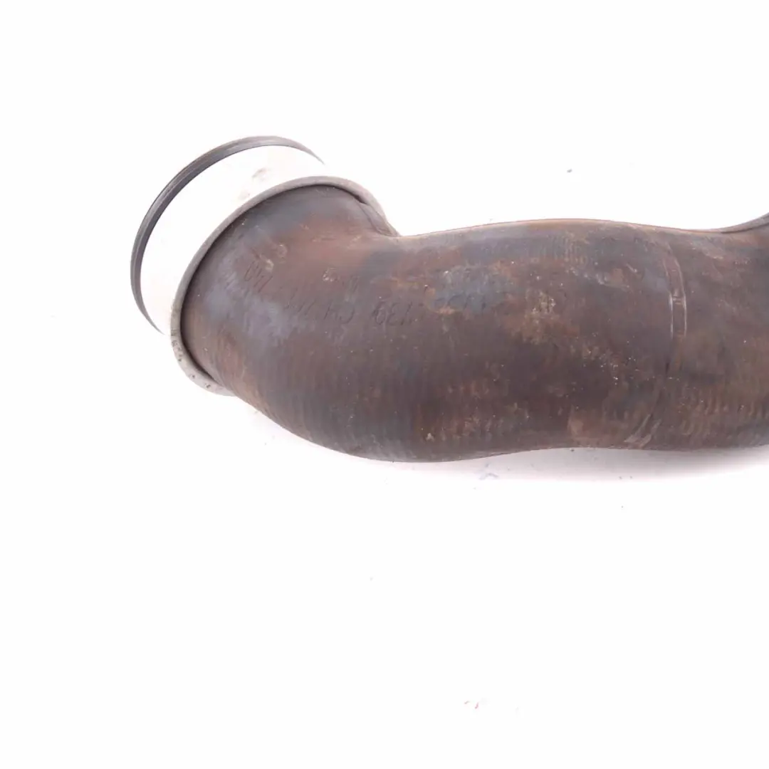 Manguera Intercooler Mercedes W209 OM646 Diesel Izquierda Aire Turbo para con número de pieza A2095280982 Manguera Intercooler Mercedes W209 OM646 Diesel Izquierda Aire Turbo - SKU A2095280982 - Número de pieza A2095280982